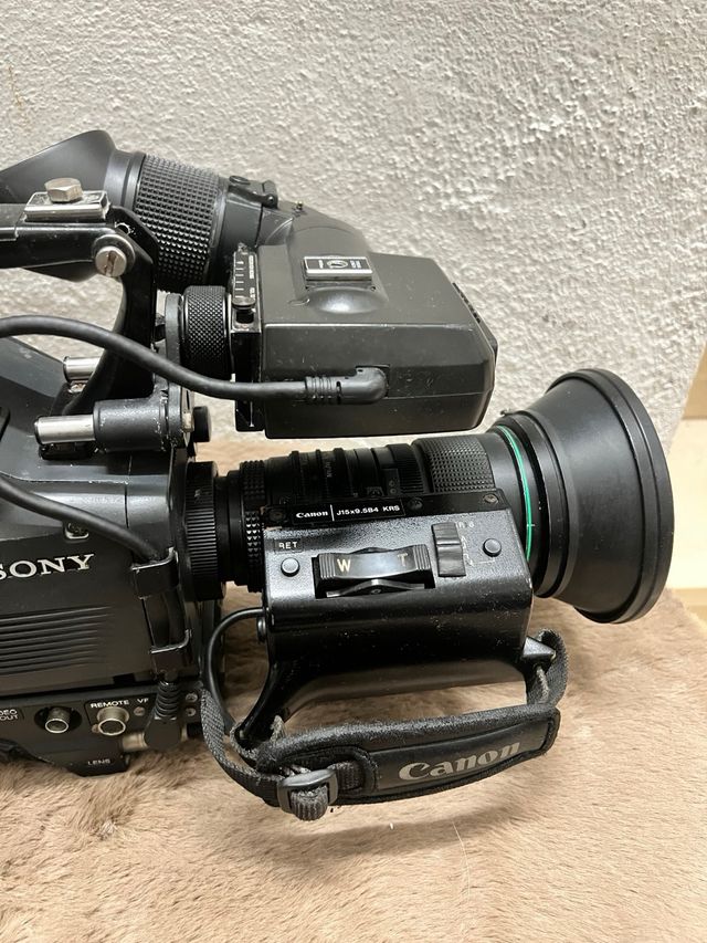 Camara video PRO Sony Betacam SP (SIN OBJETIVO)