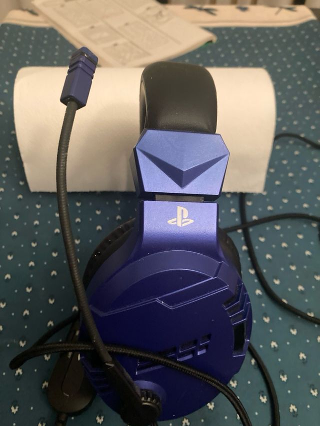 CASCOS OFICIALES PS4