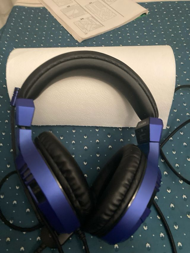 CASCOS OFICIALES PS4