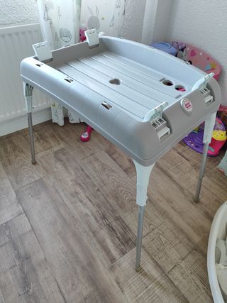 Bañeras bebe y mesa para bañeras