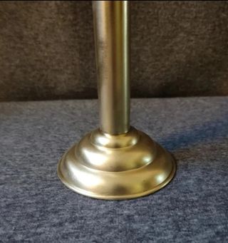 Candelabro o porta velas de latón