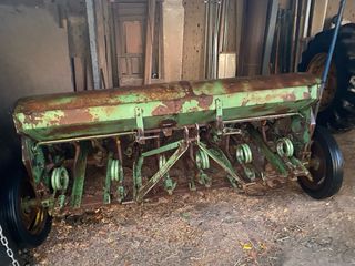 Sembradora GIL (13 caños)