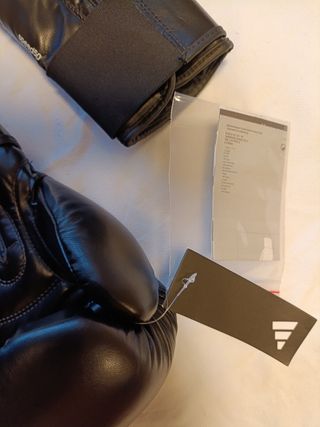 Guantes de boxeo Adidas speed 50 ,12 onzas
