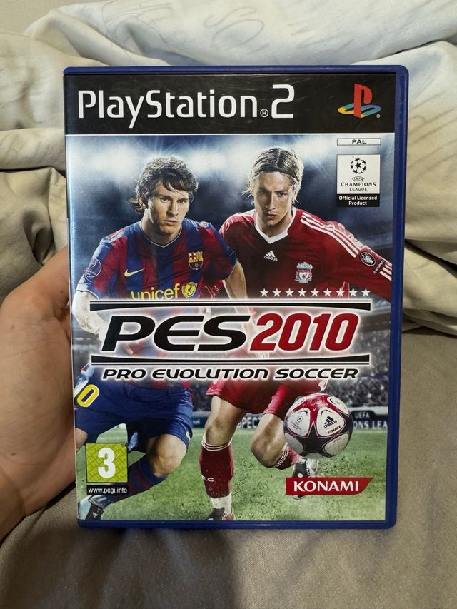 videojuego futbol PES 2010 play station 2