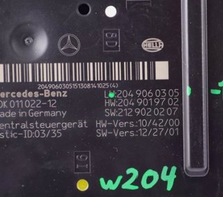 Mercedes Elektrischer Sicherungskasten A2049060305