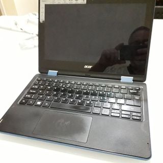 Portatil Acer Aspire R3 131T-P12R para repuestos
