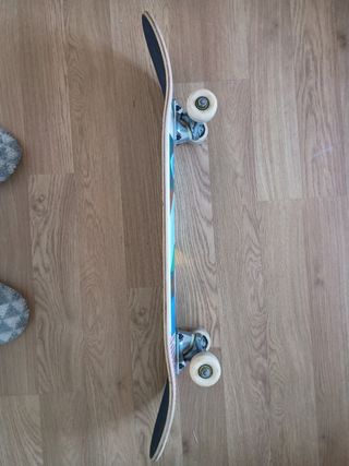 Patín completo skate 8"