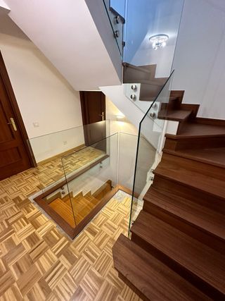 BARANDILLA DE BOTONES