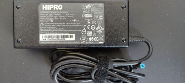 Alimentatore per notebook modello Hipro HP-A0904A3