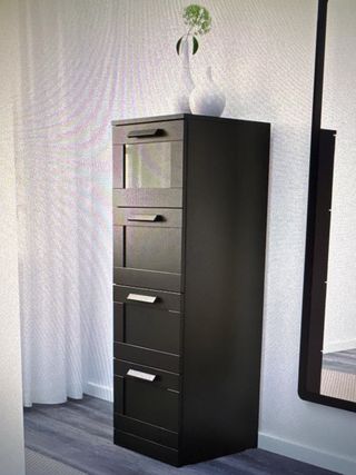 Comoda BRIMNES ikea negra