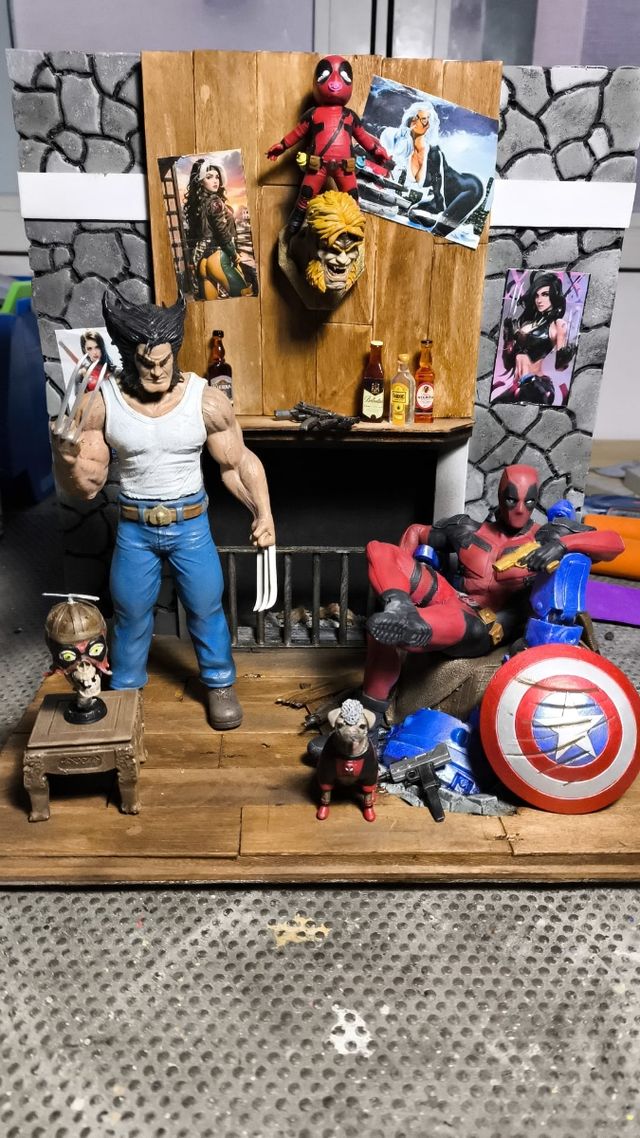 Diorama Deadpool Lobezno