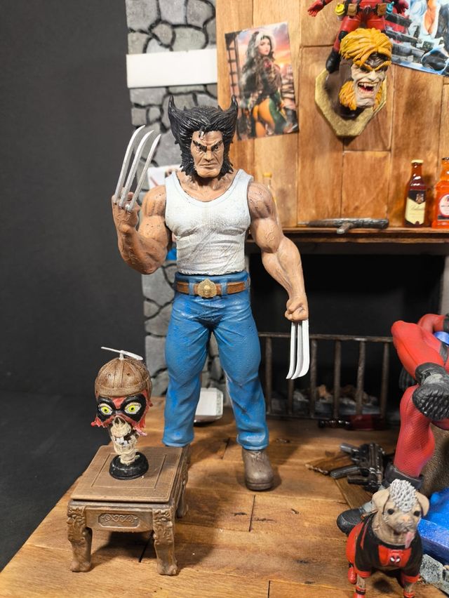 Diorama Deadpool Lobezno