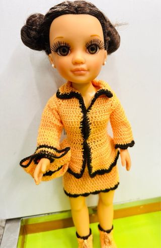 Nancy👳🏿‍♀️🧣⛱️🥼🥼👜👄🌹🌈🎒