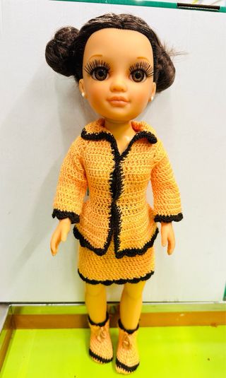 Nancy👳🏿‍♀️🧣⛱️🥼🥼👜👄🌹🌈🎒