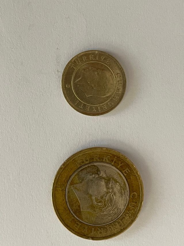 Monedas TURQUIA, HUNGRIA ,INDONESIA , etc