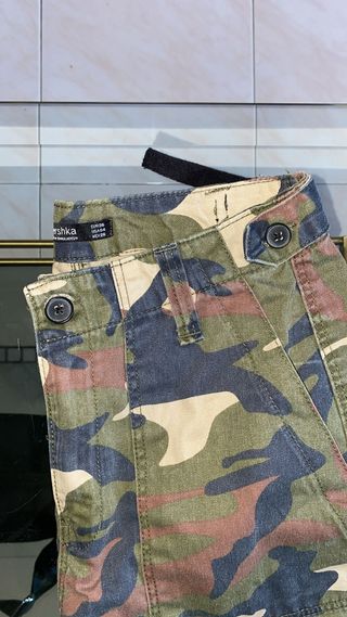 Pantalones camuflaje de mujer