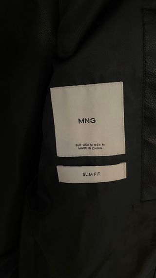 Cazadora cuero talla M MANGO, negra