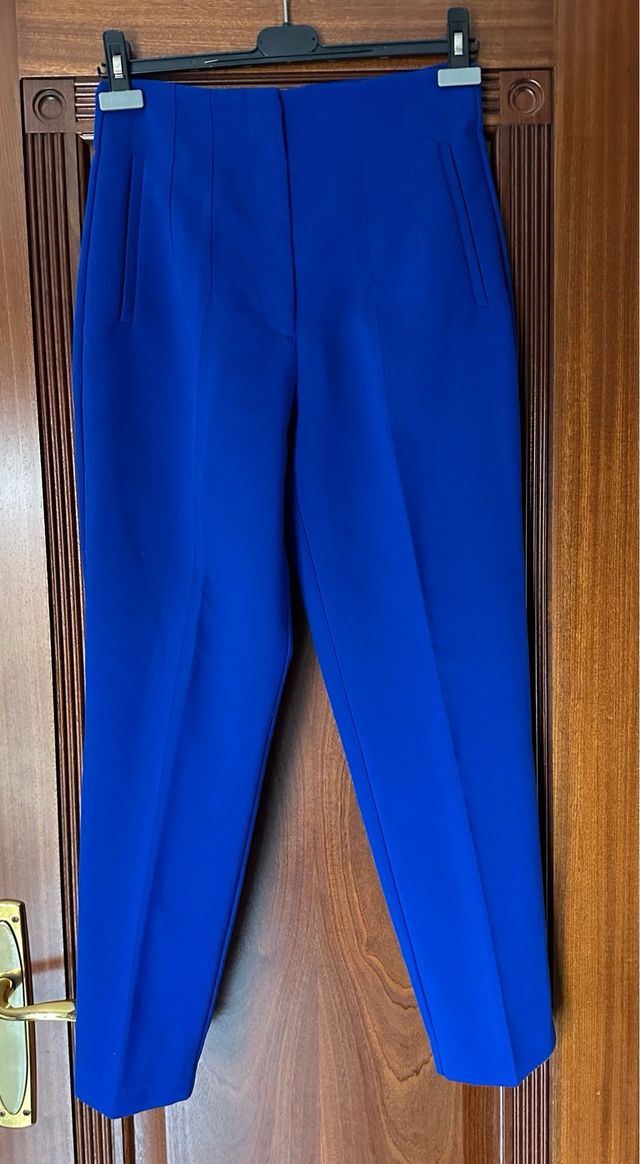 Pantalón Zara de tiro alto azulon. Talla M