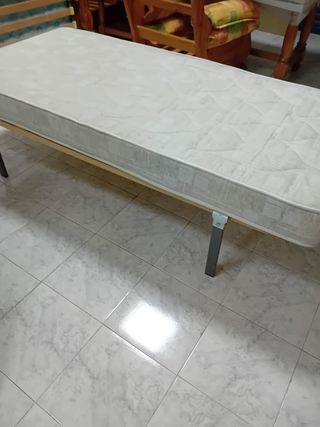 CAMA DE 90 x 190 EN 25 EUROS, CARTAGENA
