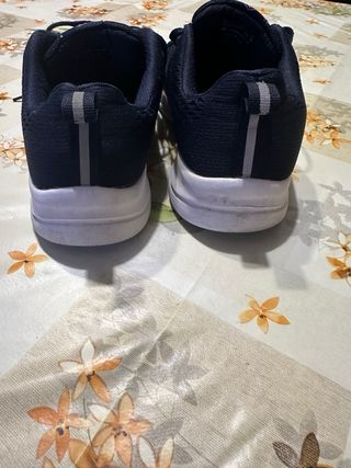 Scarpe da donna in tessuto elastico