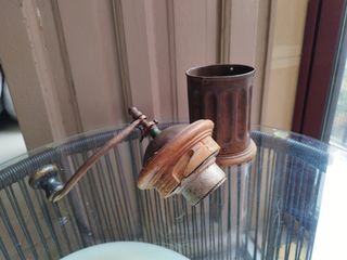 Molinillo café redondo antiguo