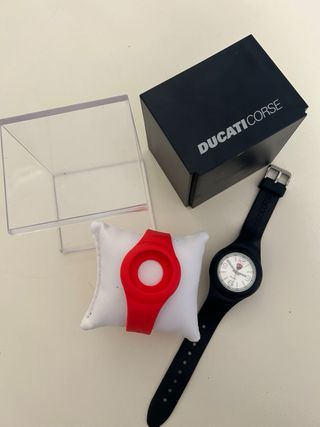 Reloj ducati con correa recambio