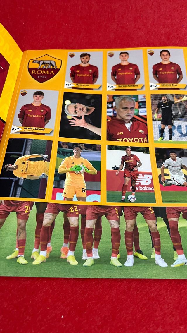 Album figurine Roma 2022-2023 bustine e figurine