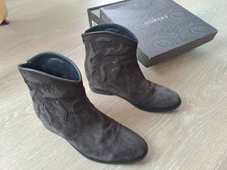 Botines Homers de piel T.40