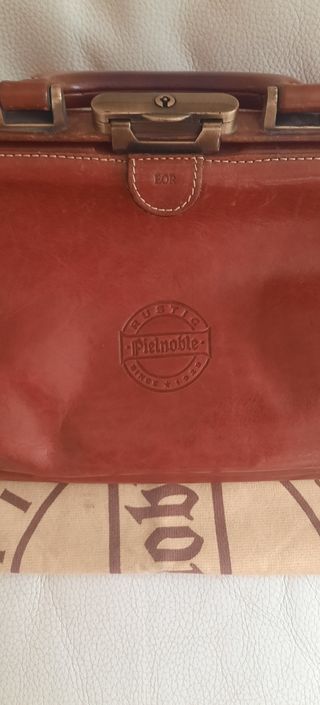 Maletin de piel