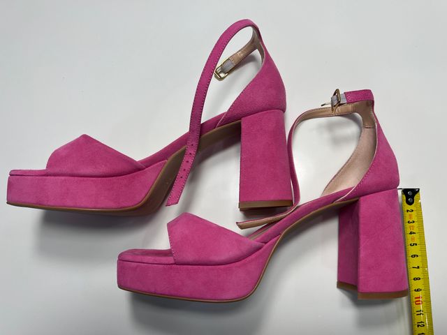 Sandalias de tacón Unisa