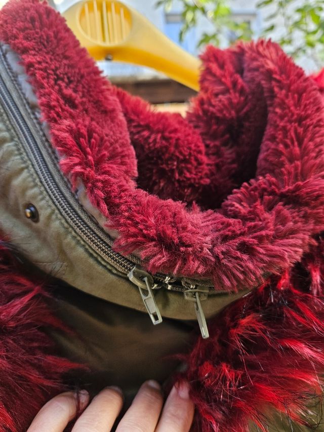 Giubbotto con pelliccetta staccabile