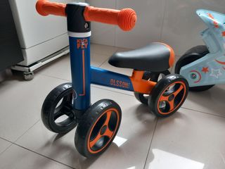 Corre pasillos bicicleta 3 ruedas
