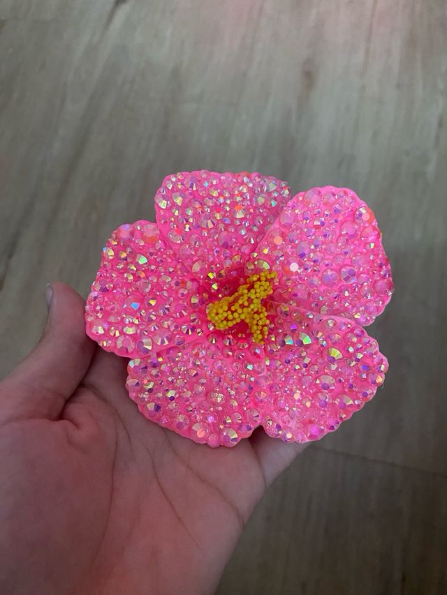 Pinza para el pelo flor brillos