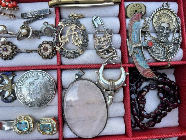 Antiguidades diversas