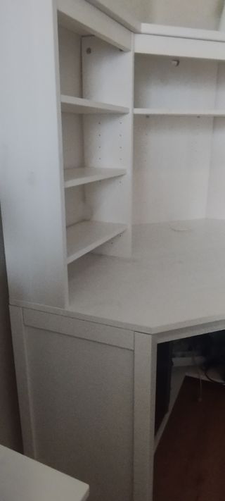 Ikea escritorio esquinero Hemnes