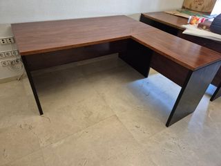 Mesa despacho madera con ala