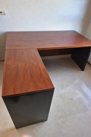 Mesa despacho madera con ala