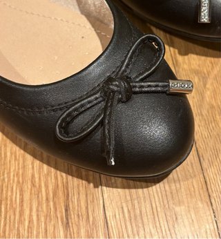 2 pares de Zapatos bailarinas Geox talla 35