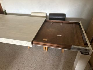 Mesa de madera ee nogal extensible