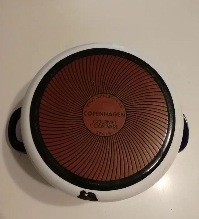 Pentola Copenhagen Cottagecore Folk Flow