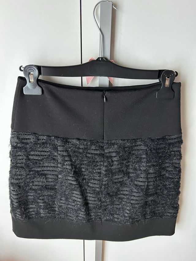 Gonna nera invernale