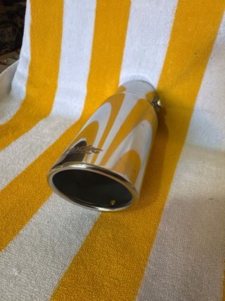 Cola de Tubo de Escape Deportiva