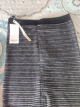 Lote de faldas Stradivarius