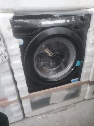 LAVADORA 10 KG NEGRA