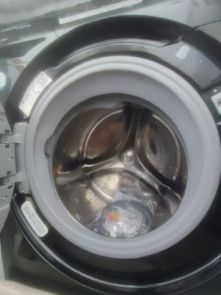 LAVADORA 10 KG NEGRA