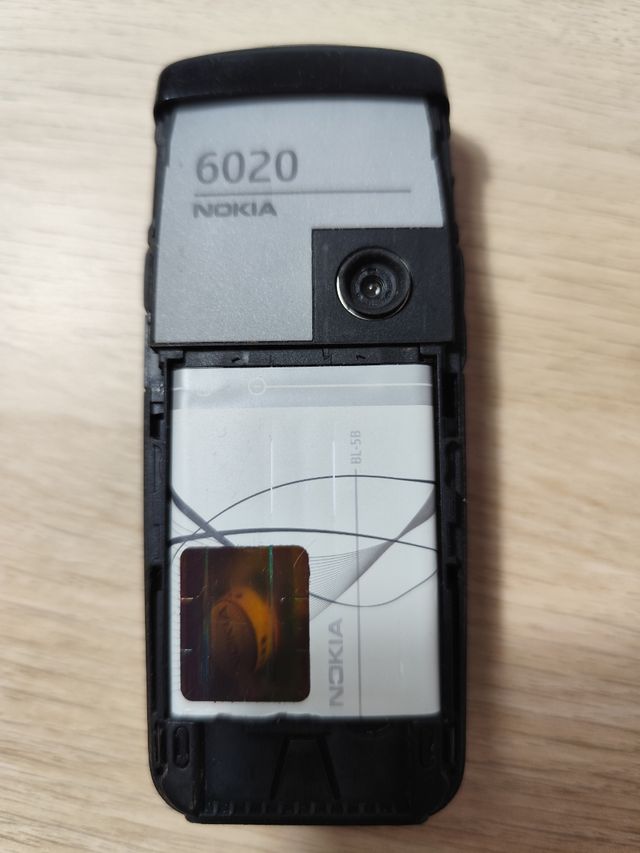 Nokia 6020