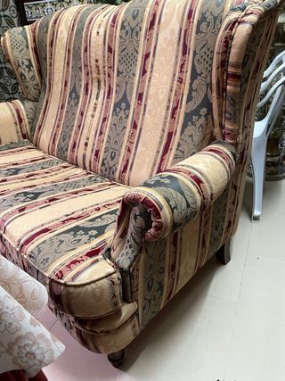 Sofá y dos sillones en La Palma del Condado