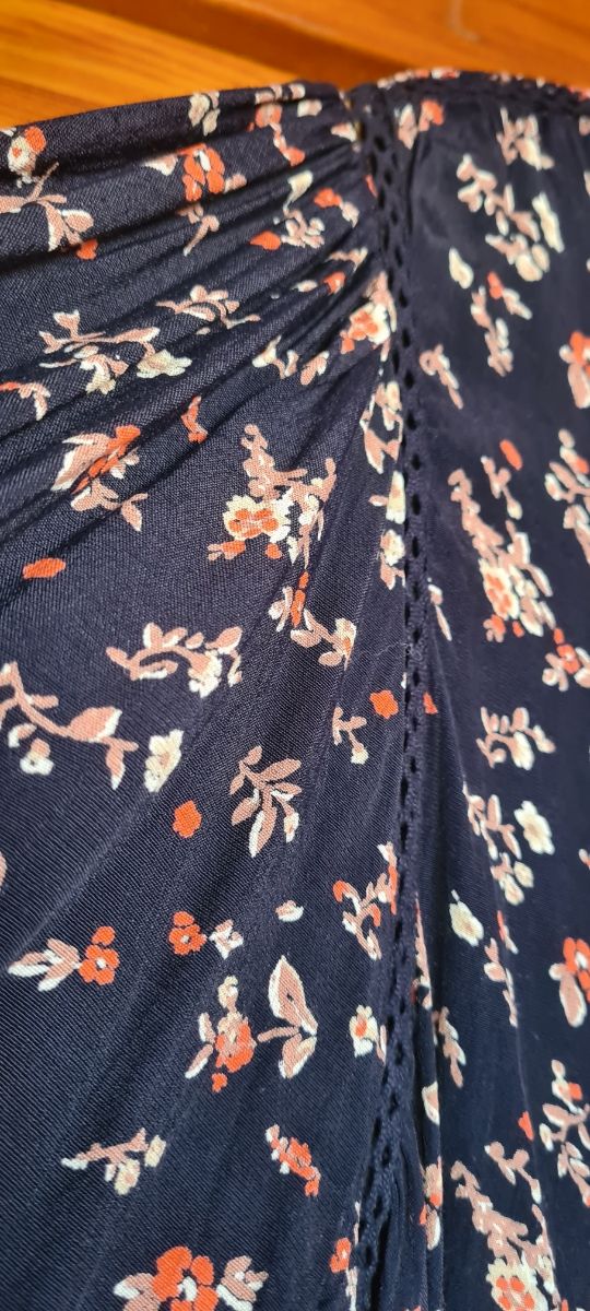 Blusa flores pequeñas