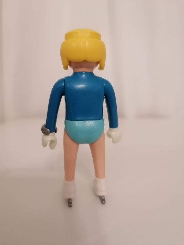 Playmobil patinadora hielo