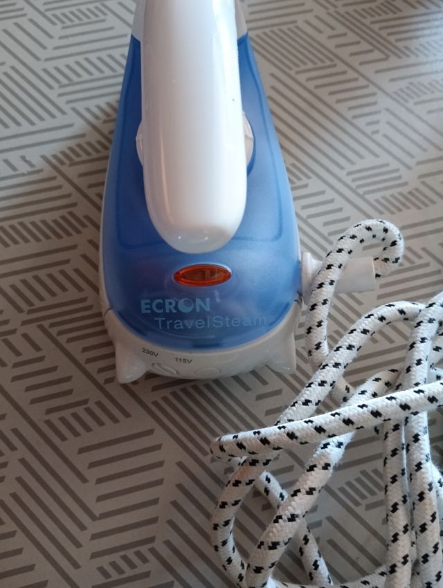 Secador y plancha viaje 